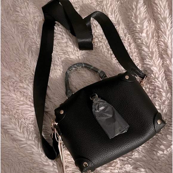 NWT Very Cool•Kayla +Eva Black Faux Leather Crossbody Satchel - Picture 1 of 7